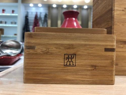 Линейка Twin Accessories от Zwilling - это высококачественные аксессуары для кухни. 01