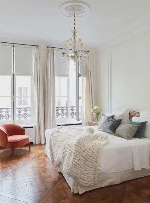 Про интерьер: спальня по-французски. 03