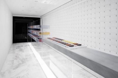 Шоколадный бутик Bbyb в Токио. 07