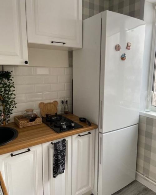 Бюджетный интерьер кухни площадью 5. 5 кв. 03