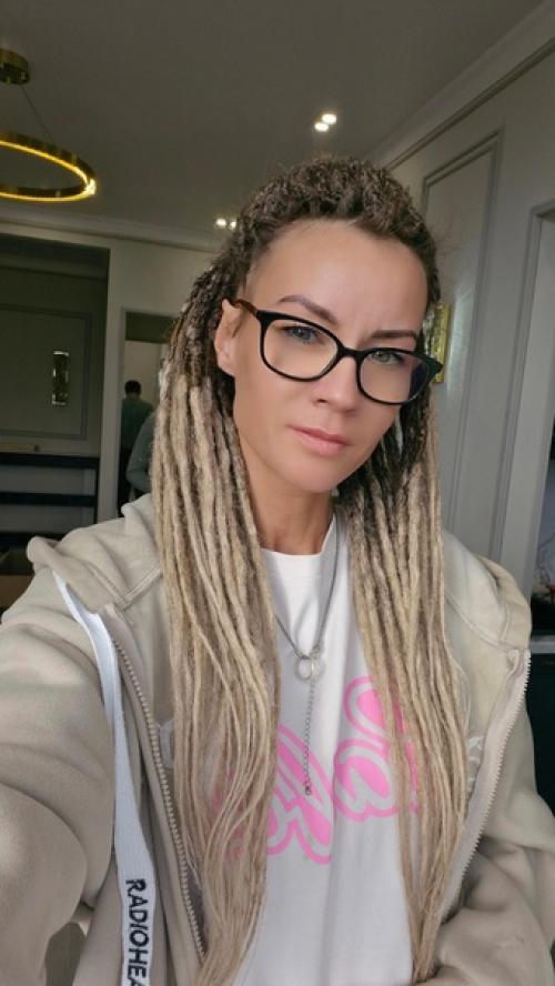 Как я писала ранее, разглядывая фото в ленте, мы часто не задумываемся, что стоит за красивыми интерьерами. 04