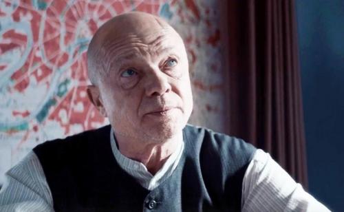 Он с детства мечтал о жене - балерине, но развелся с ней спустя 20 лет. 03