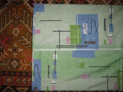 Всем понятно, что самому сшить комплект постельного белья будет намного дешевле, чем купить готовый. 06