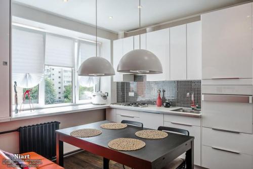 Контрастный дизайн однокомнатной квартиры 36 кв. 06