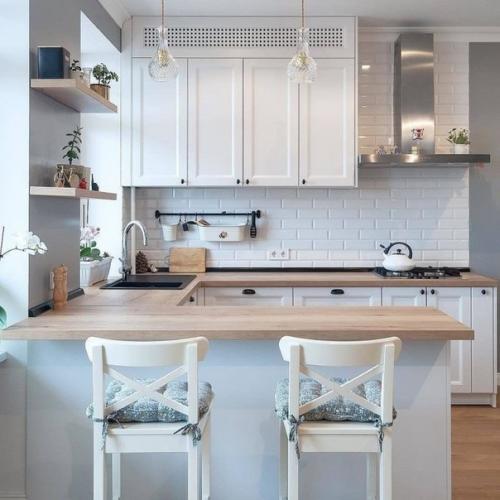 Красивая белая кухня. 01