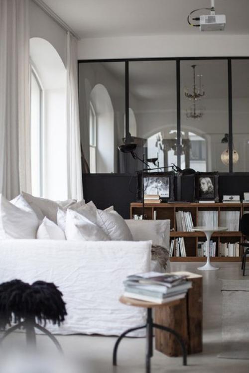 Не бойтесь использовать белый цвет в качестве основы для оформления интерьера вашей квартиры. 05