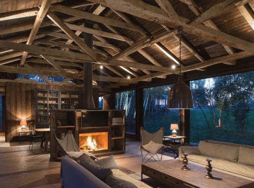 Реконструкция старого амбара под стильный загородный дом в Чили. 07