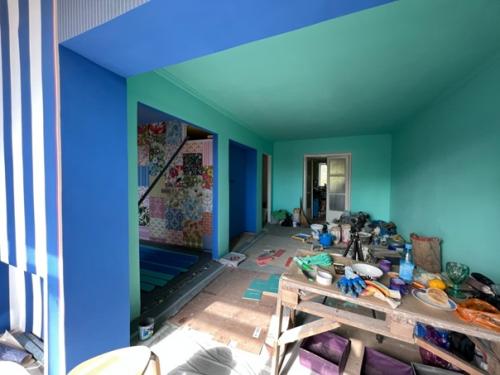 Достраиваю свою планету, переходя из тени в цвет. 03