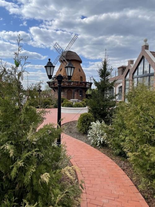 Романтическая дача в виде мельницы в гармонд 0+. 01