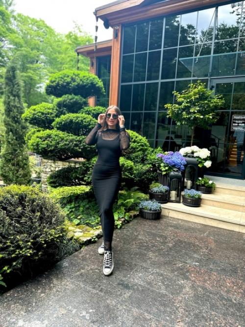 В путешествиях обязательно мы посещаем самые нашумевшие рестораны, в городе Сочи - Мамай кале. 01