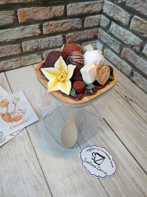 4. баночки.   Хотите украсить вашу уютную кухню, где вы проводите свои вечера за чашечкой чая или кофе? 02