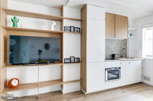 Компактный дизайн квартиры - студии 25 кв. 07