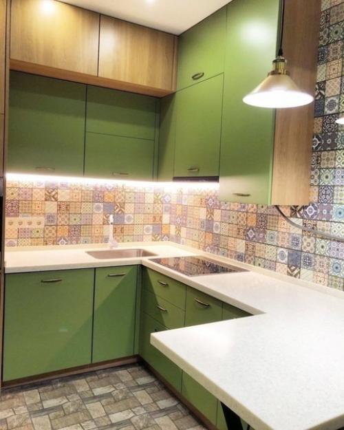 Такая красивая цветная кухня! 02