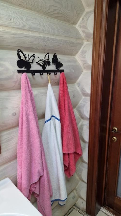 В производство настенные крючки запустили! 01