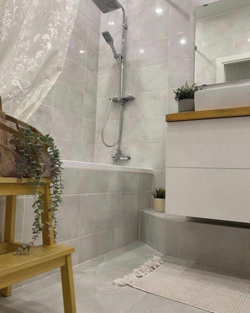 Просторная квартира. В светлых тонах. 08