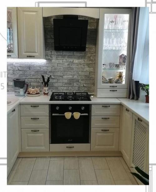 Как может показаться на первый взгляд, бежевый цвет тусклый и невзрачный, и создать яркий интерьер не получится, но это далеко не так. 03