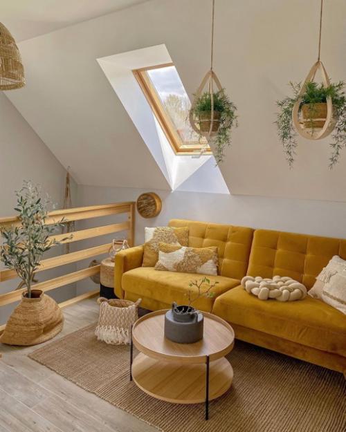 Просторный дом с мебелью Ikea и зелеными растениями. 02