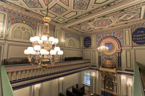 Зачем нужно прийти на. 02