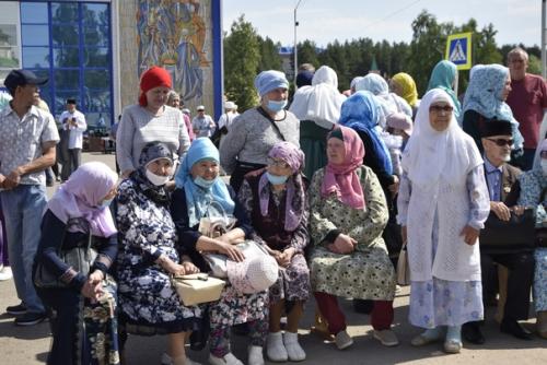 В селе бураево состоялось торжественное открытие Тарихи - Мечеть. 04