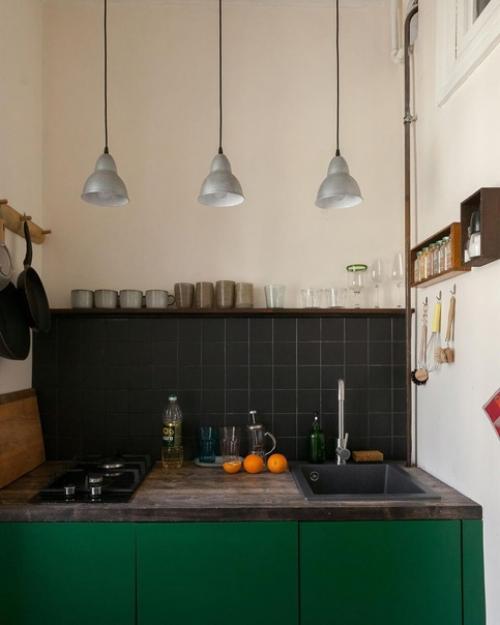 Трехкомнатная квартира в доме 1887 года постройки. 02