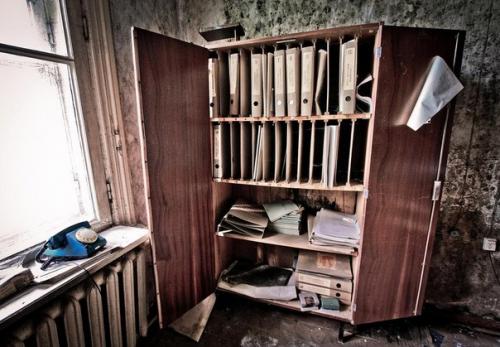 Заброшенный особняк с музеем. 03