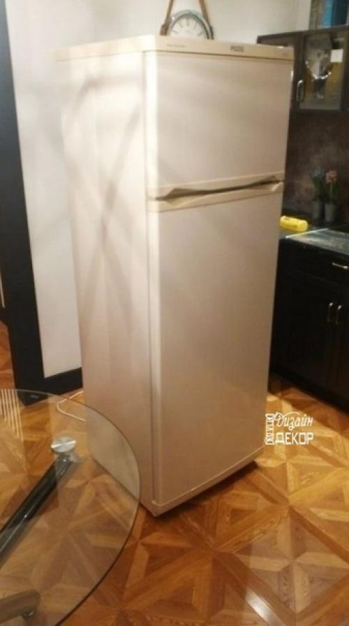 Вот так вот парень дизайн холодильника своими руками обновил.