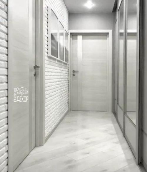 Сын бабушке ремонт в ее старой квартире сделал. 04