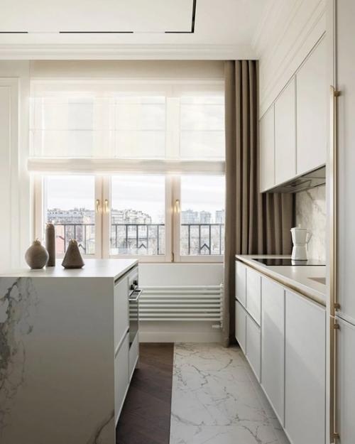 Белая квартира в Петербурге. 01