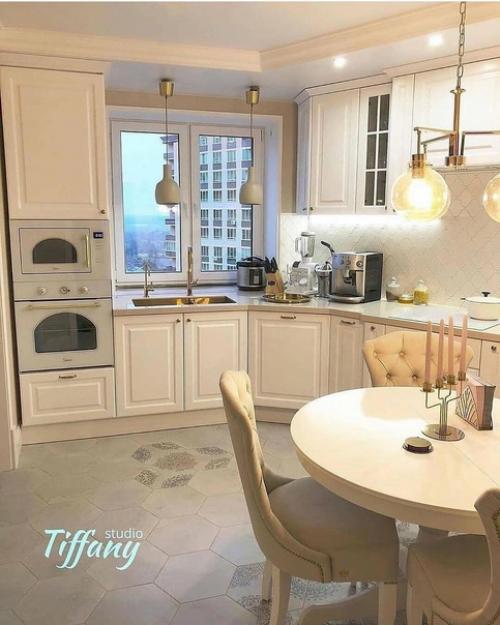 Цвет в интерьере является наиболее важным фактором, которому стоит уделить должное внимание при создании гармоничного пространства. 01