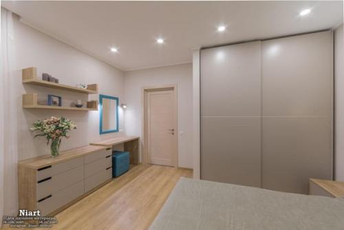 Дизайн интерьера трехкомнатной квартиры 77 кв. 03