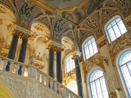 Прекрасные потолки залов эрмитажа. 02