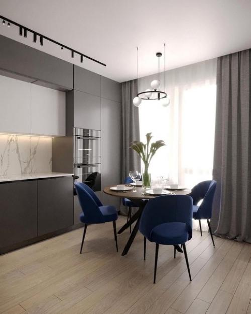 Когда в квартире и правда есть на что посмотреть. 01