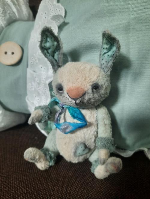 Представьте себе подушку, такую мягкую и уютную, что хочется утонуть в ней лицом. 01