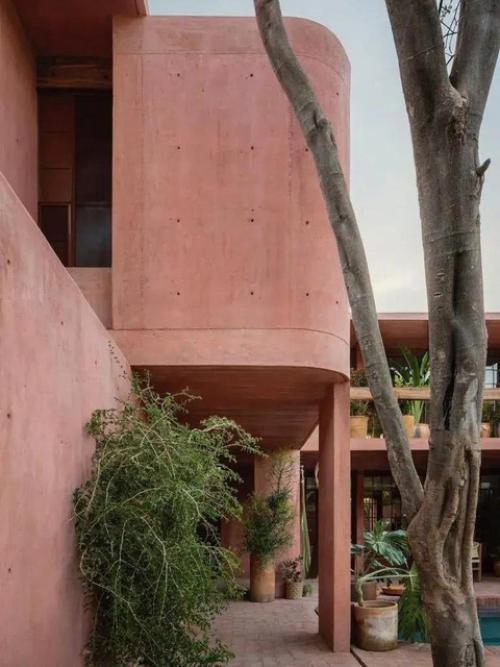 Красный дом в Мексике: архитектура, вписанная в природу. 03