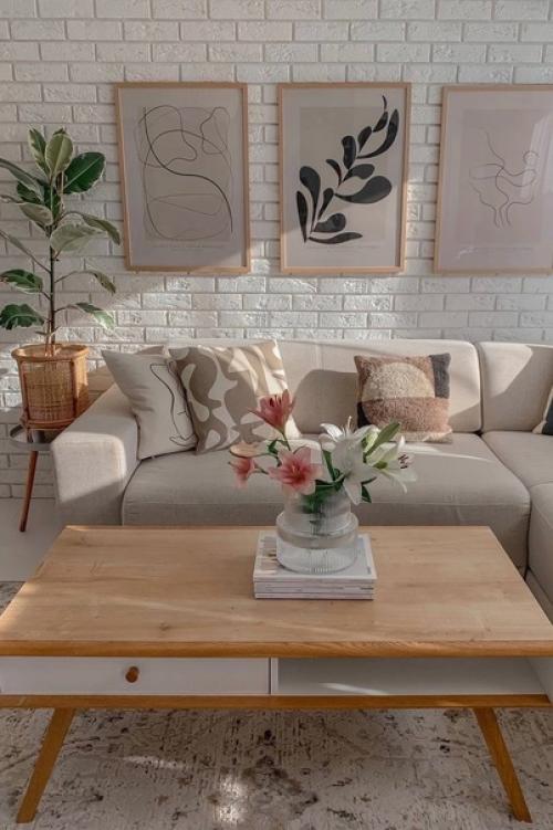 Здравствуйте!  Хотелось бы услышать мнения по поводу гипсовой имитации клинкера в сканди интерьере и в целом о его актуальности. 04