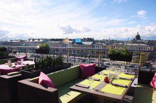 Топ - 5 новых ресторанов с панорамным видом на город. 01