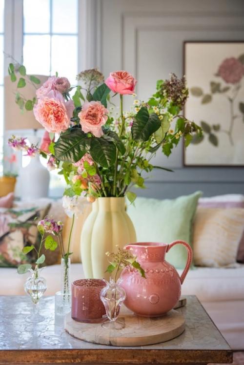 Как создать летнюю романтику в интерьере с помощью цветов, пастельных оттенков и текстиля. 01