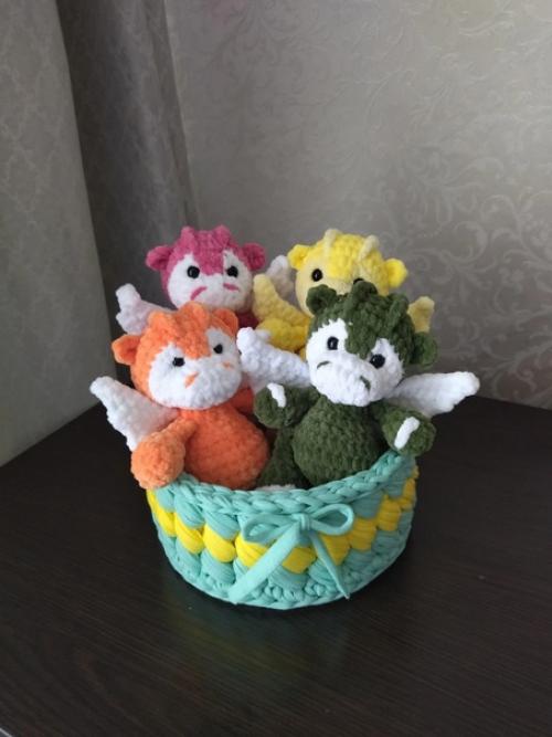 Вязаные корзины для хранения украсят любой интерьер в спальне, гостиной, на кухне, в прихожей, ванной, а также на даче. 03