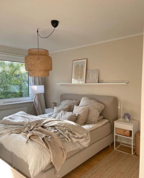 Интересный интерьер квартиры в скандинавском стиле, где на каждом фото представлена гармоничная композиция. 07