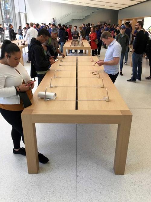 Интересное невероятное внимание Apple к деталям на примере нового Apple Store на юнион - сквер. 03