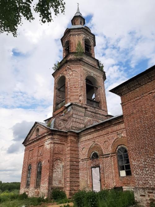 Сенодня, 13 июня, я с компанией след, побывала в прекрасном месте кировской области. 03