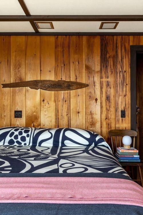 Современный коттедж на скале с историей. 05