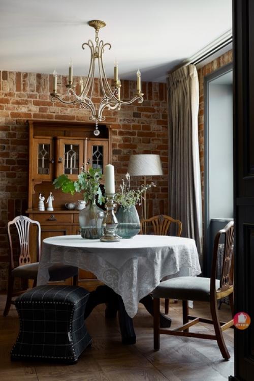 Уникальный, колоритный, очень интересный интерьер квартиры! 07