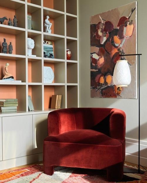 Квартира площадью 175 метров расположена в обручевском районе на юге Москвы, на 36 этаже новостройки. 08