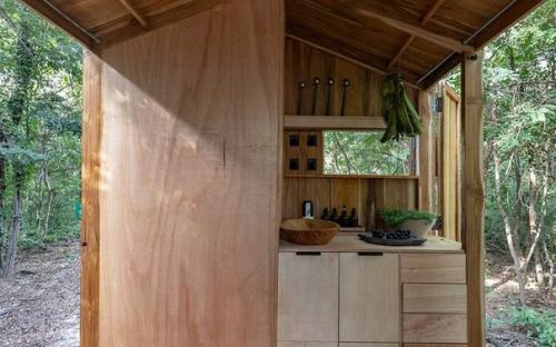 Экодом на колесах: он полностью из дерева. 06