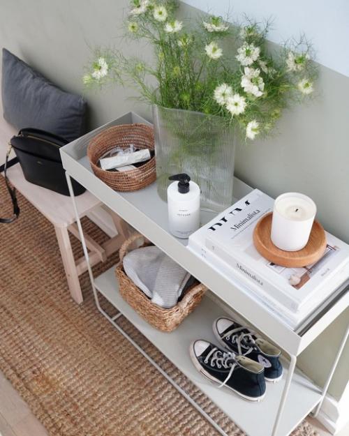 Сочетание серый + светлое дерево + зелёный в интерьере. 04