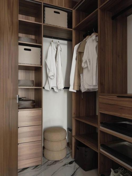 Светлая бежевая квартира в Москве. 07