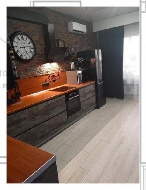 Существует много разных способов того, как улучшить дизайн однокомнатной квартиры и создать в ней приятную и современную обстановку. 02