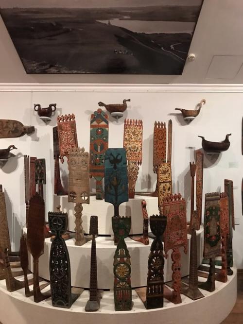 В дождливую субботу решили пройтись по музеям. 09