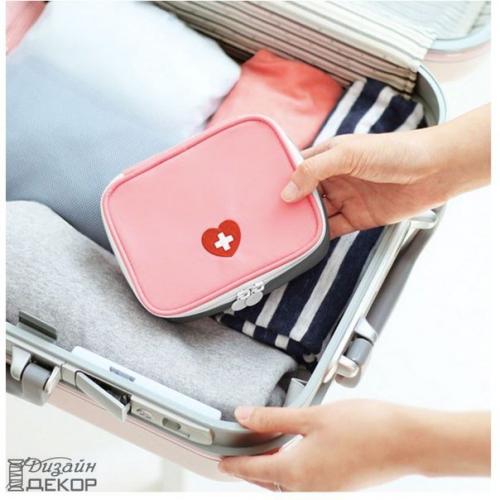 Собираешься в отпуск?  Не забудь дорожную аптечку.